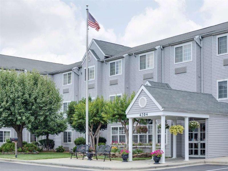 Microtel Inn By Wyndham Greensboro Zewnętrze zdjęcie