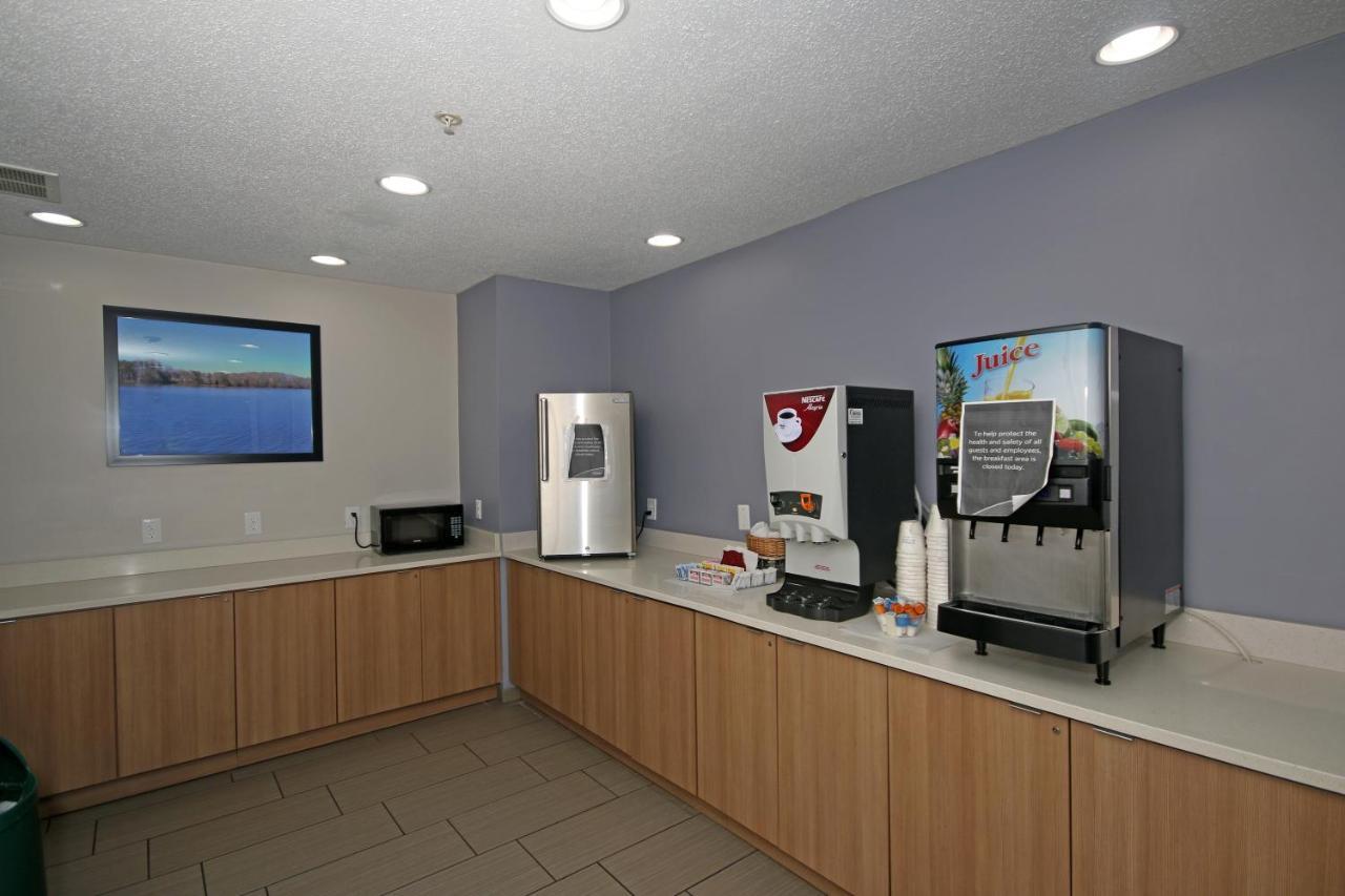 Microtel Inn By Wyndham Greensboro Zewnętrze zdjęcie