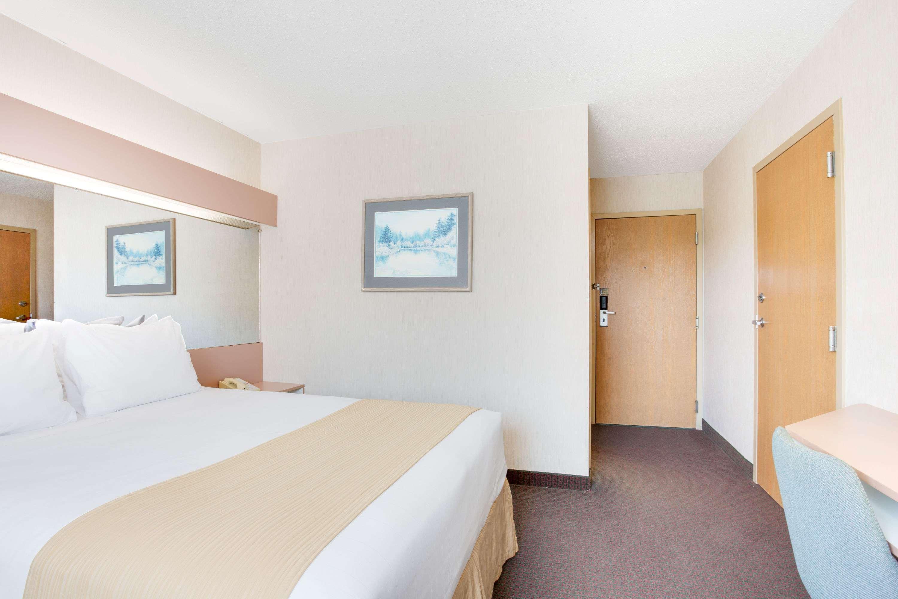 Microtel Inn By Wyndham Greensboro Zewnętrze zdjęcie